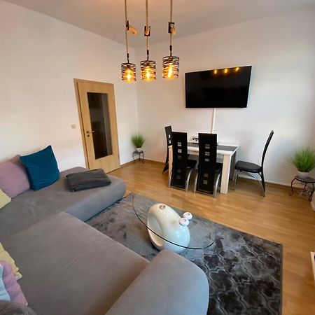 Zur Schleuse - Ferienwohnung Bis 6 Personen Mit Gem Garten Rostock Luaran gambar